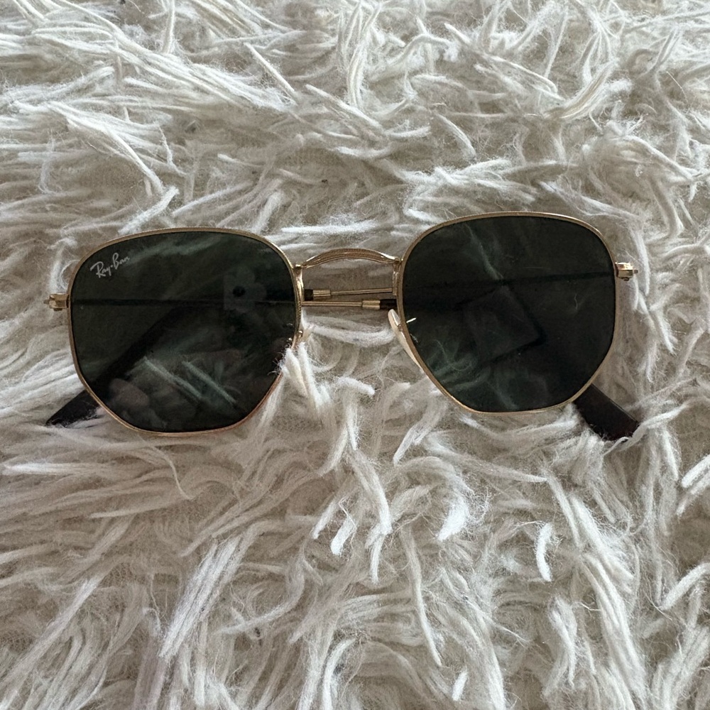 Ray-Ban Hexagonal Flat Lens 48mm